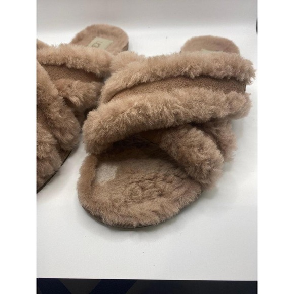 UGG Fluff Yeah Slide Sandals Tan Sheepskin Fur Comfort Women's Size 8 - Picture 2 of 6